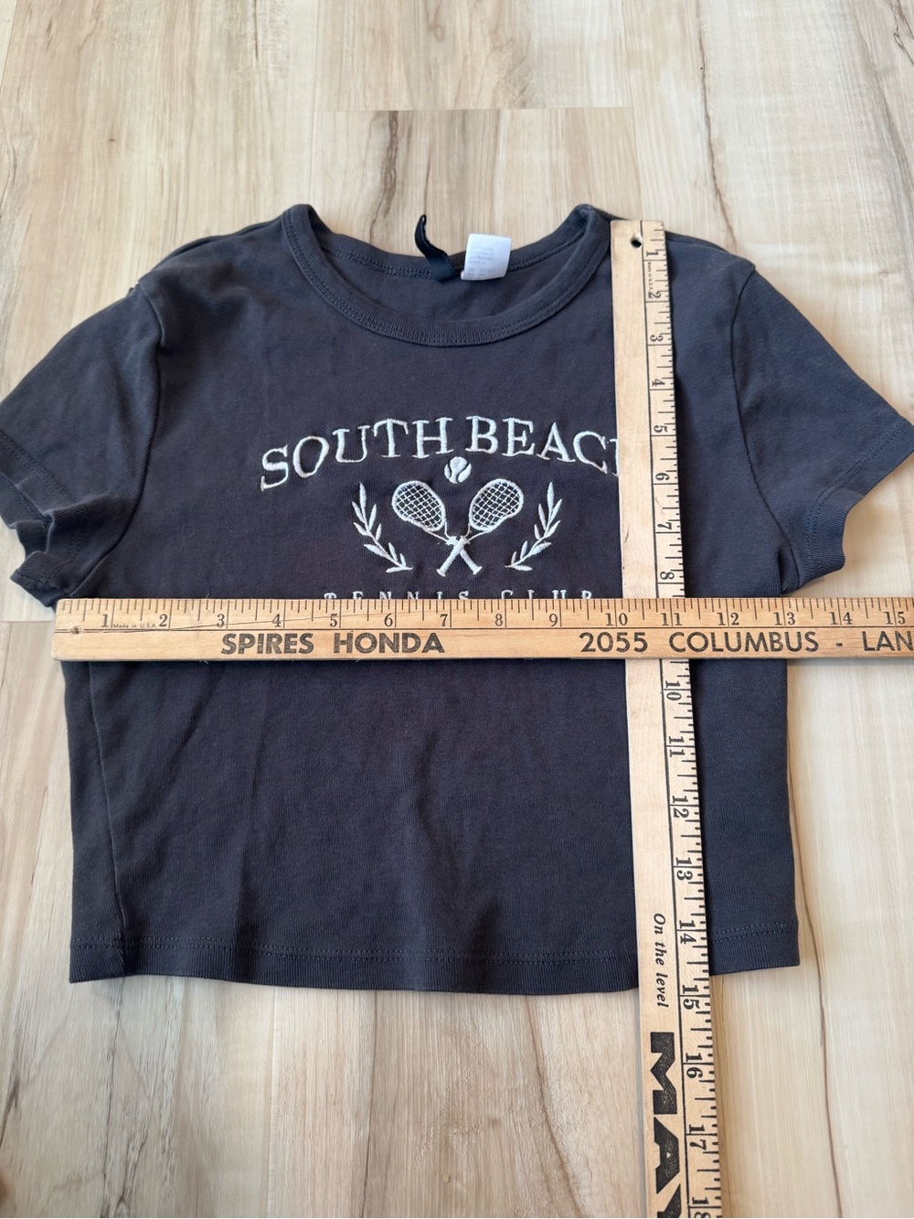 HM South Beach Tennis Club Graphic Tee Womens Small Black Cropped Short Sleeve - Picture 3 of 3
